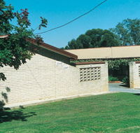 Cowra Apartments - New Castle Holiday