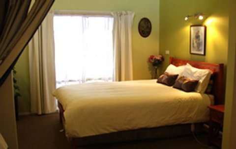 Southern Comfort - New Castle Holiday 2