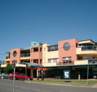 Heavenly Huskisson - New Castle Holiday