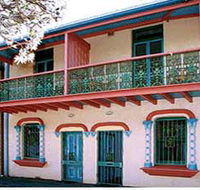 Terraces For Tourists - New Castle Holiday