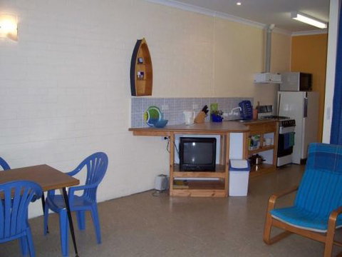 Windsurfer Beach Chalets - New Castle Holiday 1