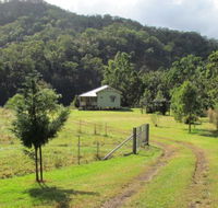 Eighteen Mile Cottage and Homestead - New Castle Holiday