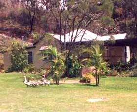 Kookaburra Cottage Farmstay - New Castle Holiday 0