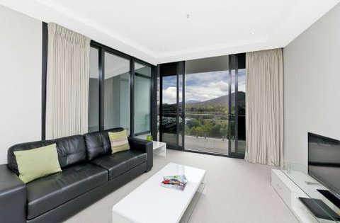 Astra Apartments Canberra - New Castle Holiday 2
