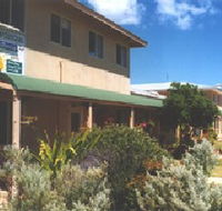 Cervantes Lodge - Pinnacles Beach Backpackers - New Castle Holiday