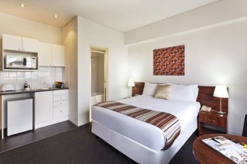 Macleay Hotel And Serviced Apartments - Sydney Accommodation - New Castle Holiday 0