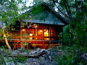 Girraween Environmental Lodge Ltd - New Castle Holiday 0