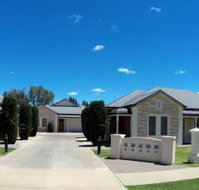 Shamore Apartments - New Castle Holiday