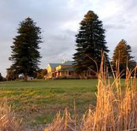 Campbell Park Cottage - New Castle Holiday