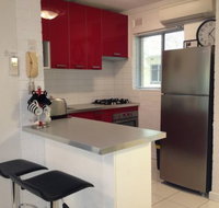 Staywest Apartments - New Castle Holiday