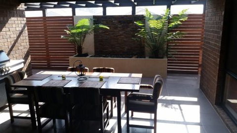 Cherry Blossum Residences - Lyndhurst - New Castle Holiday 3