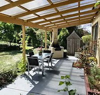 Grandma Housemove - New Castle Holiday