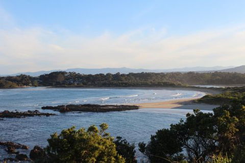 Tomakin Beach House - New Castle Holiday 1