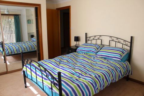 Tomakin Beach House - New Castle Holiday 5