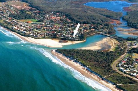 Seascape Apartments - New Castle Holiday 4