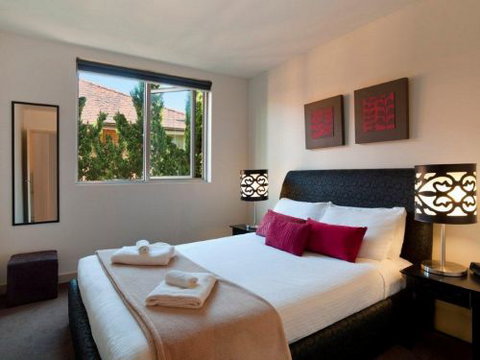 Melbourne Serviced Apartments - Catani 1 - New Castle Holiday 0
