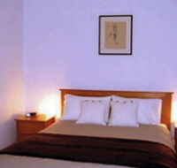 Nineteen - New Castle Holiday