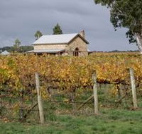 Honeysuckle Rise Country Accommodation - New Castle Holiday