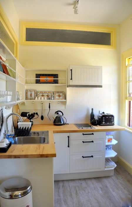 Northeys Of Hill End - New Castle Holiday 2