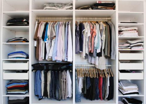 A Good Sort - New Castle Holiday 4