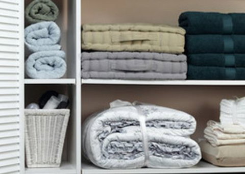 A Good Sort - New Castle Holiday 6