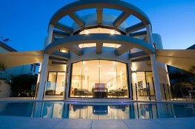 Souvenir Tuscany Holiday House Gold Coast - New Castle Holiday 0
