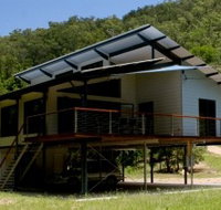 Creek Valley Rainforest Retreat - New Castle Holiday