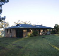 Talga Vines Vineyard Escape - New Castle Holiday