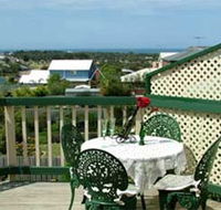 Gateway to The Great Ocean Road Self Contained Bed amp Breakfast - New Castle Holiday