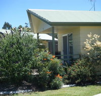 Pepper Tree Cabins - New Castle Holiday