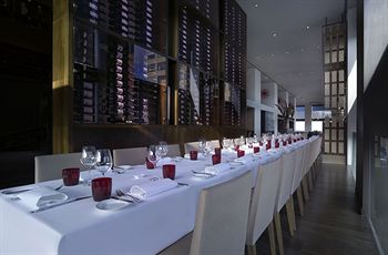 Sofitel Melbourne On Collins - New Castle Holiday 4