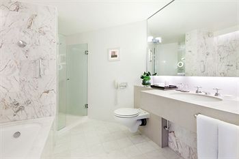 Sofitel Melbourne On Collins - New Castle Holiday 23