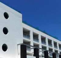 QT Bondi - New Castle Holiday