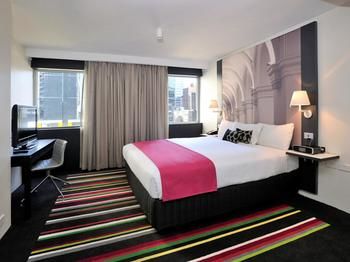 Mercure Melbourne Treasury Gardens - New Castle Holiday 61