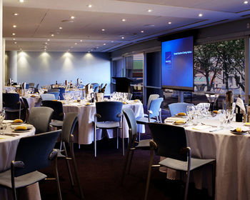Novotel Sydney Rockford Darling Harbour - New Castle Holiday 18