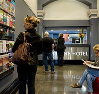 Pensione Hotel Melbourne - New Castle Holiday