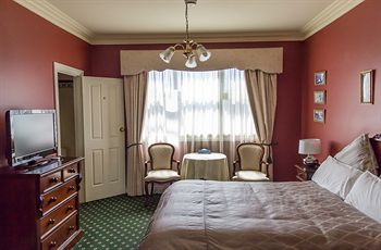 Toorak Manor - New Castle Holiday 3