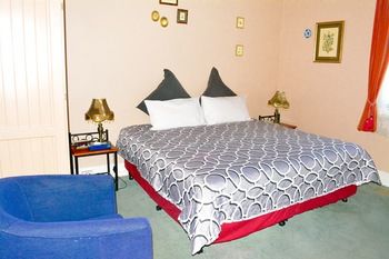 Toorak Manor - New Castle Holiday 13