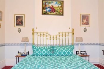 Toorak Manor - New Castle Holiday 20