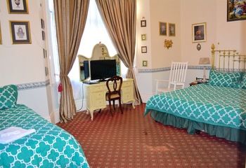 Toorak Manor - New Castle Holiday 21