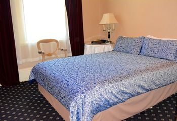 Toorak Manor - New Castle Holiday 25