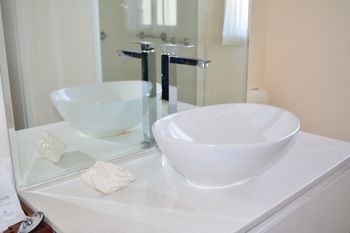 Toorak Manor - New Castle Holiday 28