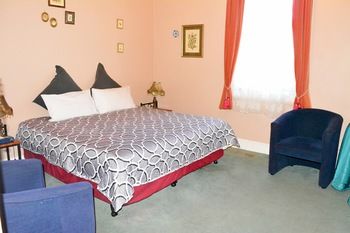 Toorak Manor - New Castle Holiday 37