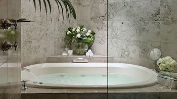 The Langham, Melbourne - New Castle Holiday 1