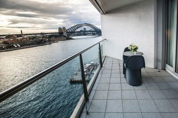 Pullman Quay Grand Sydney Harbour - New Castle Holiday 11
