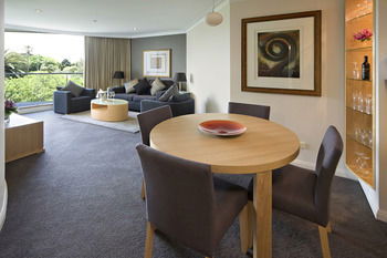 Pullman Quay Grand Sydney Harbour - New Castle Holiday 16