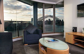 Pullman Quay Grand Sydney Harbour - New Castle Holiday 21