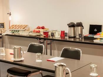 Ibis Melbourne Hotel And Apartments - New Castle Holiday 50