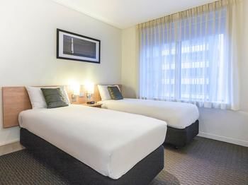 Ibis Melbourne Hotel And Apartments - New Castle Holiday 53