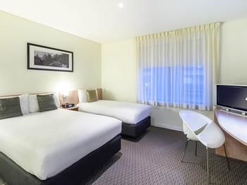 Ibis Melbourne Hotel And Apartments - New Castle Holiday 63